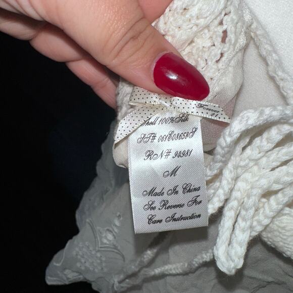 Vintage forever 21 100% silk crochet trim blouse size m - Picture 3 of 4